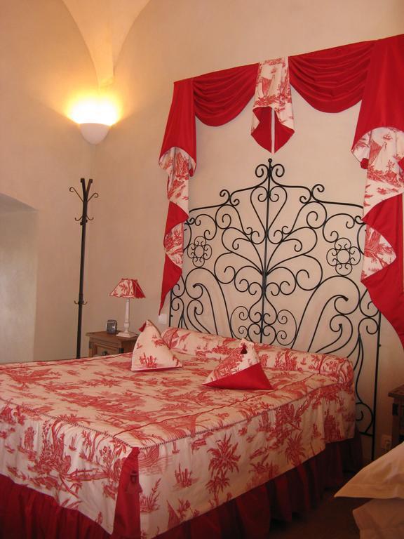 L'Echo Et L'Abbaye Bed and Breakfast La Chaise-Dieu Værelse billede